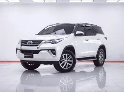1F163 TOYOTA FORTUNER 2.4 V 4WD AT 2018