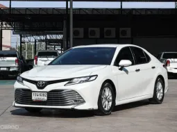 2020 Toyota CAMRY 2.0 G รถเก๋ง 4 ประตู ออกรถ999 ผ่อน 11,000