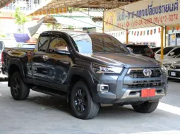 2025 Toyota Hilux Revo 2.4 SMARTCAB Prerunner Mid Pickup
