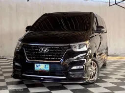 HYUNDAI NEW H1 2.5 DULUXE DAIMOND เกียร์ออโต้ ปี 2020 จด 2021 (ไม่ขายป้ายทะเบียน)