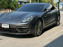 2021 PORSCHE PANAMERA 4 E-HYBRID สี GT Silver Wrap สีดำด้าน
