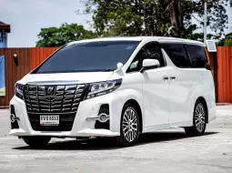 Toyota Alphard 2.5 ปี 2015 ไมล์แท้ ราคาดีสภาพเยี่ยม