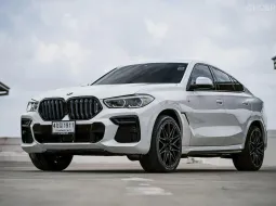 BMW X6 xDrive40i M Sport ปี 2022  ของหายากนานๆทีมีเข้ามา วารันตี/ฺBSI เหลือครบ