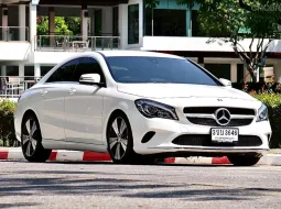 Mercedes-Benz CLA-Class CLA200 2017 รถบ้านสวยๆ ไมล์น้อย 