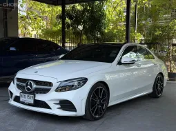 2019 Mercedes-Benz C-Class 2.0 C220d รถเก๋ง 4 ประตู รถบ้านมือเดียว 
