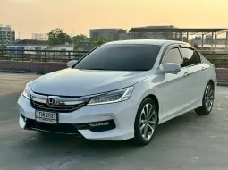 Honda Accord 2.0 EL ปี 2018 รถบ้านสวยๆ ไมล์น้อย 