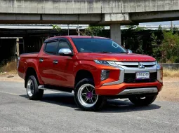 Mitsubishi Triton 2.4Gls 4ประตู เกียร์Auto สีส้ม 2019