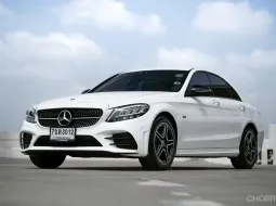 Benz C300e AMG Sport ปี 2020 รถมือเดียว ป้ายแดง ดูแลอย่างดีพร้อมใช้งาน