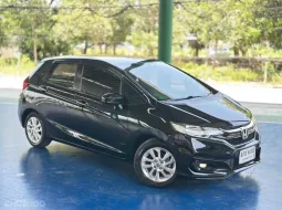2019 Honda JAZZ 1.5 V