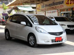 2013 Honda Jazz 1.5 V i-VTEC Hatchback