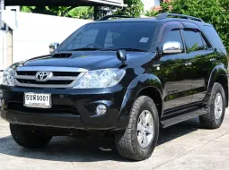 Toyota Fortuner 3.0 V 2005 รถมือสองสภาพดี