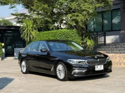 2018 BMW 520D G30 รถมือเดียวออกป้ายแดง รถวิ่งน้อย เข้าศูนย์ตรงระยะ รถไม่เคยมีอุบัติเหตุครับ
