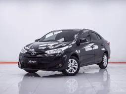 1F204 TOYOTA YARIS ATIV 1.2 E AT 2017