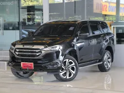 Isuzu MU-X 3.0 ultimate 2WD ปี 2022 รถบ้านมือเดียว สวยเดิมทั้งคันรับประกัน เข้าศูนย์ตลอด ออกรถ0บาท