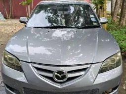 2004 Mazda 3 2.0 (4Door) รุ่นท๊อป ฟังชั่นครบ รถเก๋ง 4 ประตู รถบ้านมือเดียว