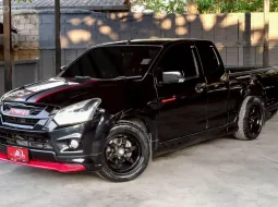 ISUZU DMAX X-Series 1.9 BLUE POWER Space Cab ตัวZ M/T ปี2016(จดทะเบียน2017) สีดำ