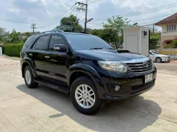 TOYOTA FORTUNER 3.0 V 4WD 2012