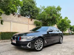 BMW 5 Series 530e 2020 รถบ้านมือเดียวสวยมาก ไมล์น้อย 2,000 km 
