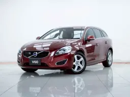 2B390 VOLVO V60 1.6 DRIVE AT 2013