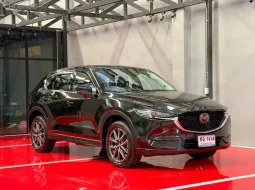 2018 MAZDA CX5 2.0 SP รุ่น TOP สุด รถมือเดียวป้ายแดง วิ่งน้อย เข้าศูนย์ทุกระยะ รถไม่มีอุบัติเหตุครับ