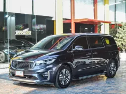 KIA GRAND CARNIVAL 2.2 SXL ปี 2020 (ตัวท็อปสุด) สีเทาเงางาม