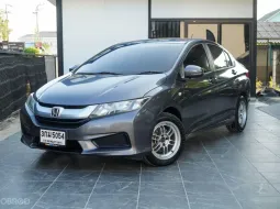 2014 Honda CITY 1.5 i-VTEC รถเก๋ง 4 ประตู ออกรถง่าย