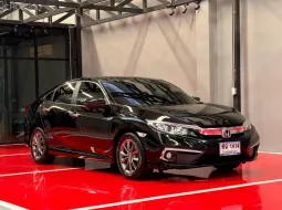 2021 HONDA CIVIC FC 1.8 EL MINORCHANGE  รถมือเดียว วิ่งน้อย เข้าศูนย์ทุกระยะ รถไม่มีอุบัติเหตุครับ