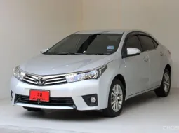 2015 Toyota Corolla Altis 1.8 V Navi รุ่นTOPสุด