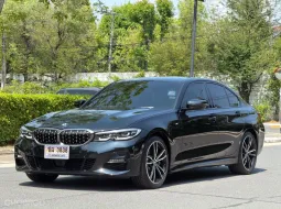 2023 BMW 3 Series 2.0 330e รถเก๋ง 4 ประตู ออกรถฟรี รถสวย ไมล์แท้  