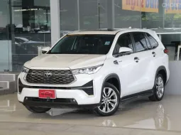 Toyota Innova 2.0 ZENIX HEV Premium 2024 รถบ้านมือเดียว ไมล์แท้3x,xxxโล วารันตีเหลือๆ ออกรถ0บาท