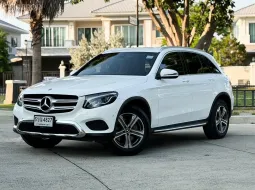 2019 Mercedes-Benz GLC-Class 2.0 GLC220d SUV ออกรถง่าย. 