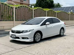 HONDA CIVIC 1.8 EL NAVI (โฉมFB) ปี 2013 สภาพนางฟ้า