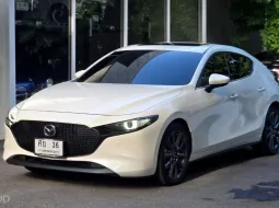 Mazda 3 2.0 SP Sports Hackback 2022 พร้อมใช้งานทันที  รถสวย ไมล์น้อย 