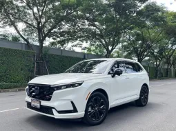 Honda CR-V 2.0 e:HEV RS 5seat ปี 2023 รถบ้านคุณภาพเยี่ยม ไมล์น้อย มือเดียวป้ายแดง  