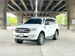 2017 Ford Everest 2.2 Titanium Plus รถครอบครัวพร้อมใช้ 