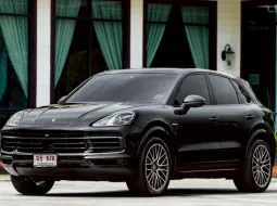 2022 Porsche CAYENNE 3.0 E-Hybrid SUV เจ้าของขายเอง
