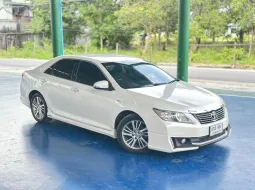 2015 Toyota Camry 2.0 G Extremo (14 จด 2015)