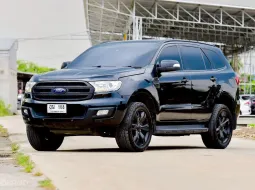 FORD Everest 2.2 Titanium+ TOP Sunroof 6A/T ปี 2016 จด 2017