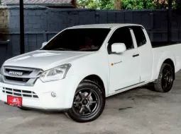 ISUZU DMAX 1.9 BLUE POWER CAB ตัวS M/T ปี2017(แท้) สีขาว