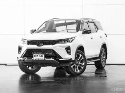 2023 TT Fortuner 2.4LEGENDER BLACKTOP  2WD A/T