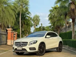 2020 Mercedes-Benz GLA-Class 2.0 GLA250 SUV ดาวน์ 0% รถสวย ไมล์น้อย เจ้าของขายเอง  