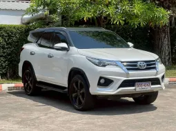 Toyota Fortuner 2.8 TRD Sportivo มือเดียว 2017 ไมล์น้อย  