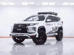 1F476 MITSUBISHI PAJERO 2.4 GT PREMIUM 4WD AT 2022