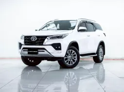 2B479 TOYOTA FORTUNER 2.4 V AT 2022