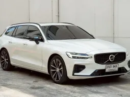 2022 Volvo V60 2.0 T8 Inscription Wagon รถสภาพดี มีประกัน 