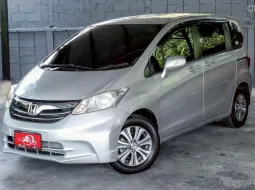 HONDA FREED 1.5 E A/T ปี2014(แท้)(mnc) สีบรอนซ์