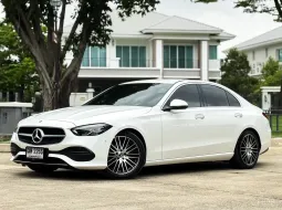 Mercedes-Benz C-Class C220d AMG Dynamic W206 ปี 2022 รถบ้านพร้อมใช้งาน 