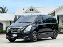 HYUNDAI H1 2.5 DELUXE 2016 ไมล์ 150,000 กม. โทร.092-2639576 เอ๋ 