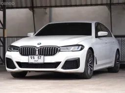 BMW 5 Series 2.0 520d M Sport 2022 รถสวย ไมล์น้อย  