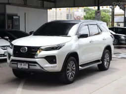 Toyota Fortuner 2.4 ปี 2020